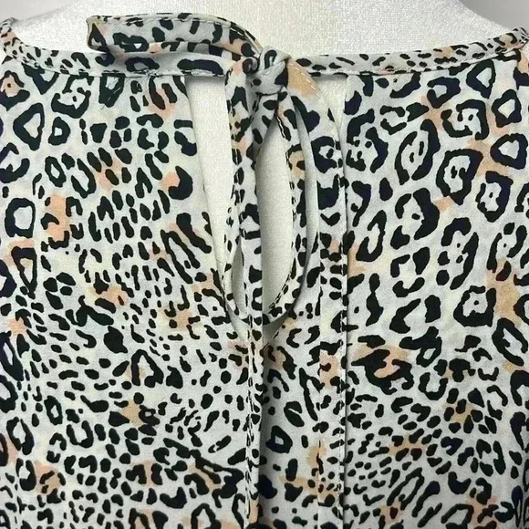 Tahari Leopard Print Halter Layered Keyhole Sleeveless Top Size Medium NWT - Picture 9 of 12